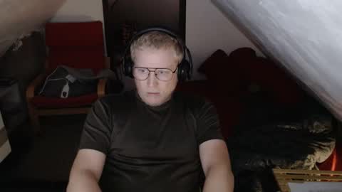 pussylovercb online show from October 2025 06:42:02 AM