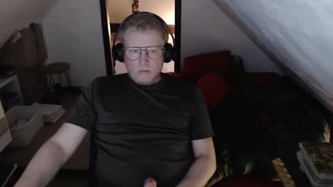 pussylovercb online show from April 2026 08:04:02 AM