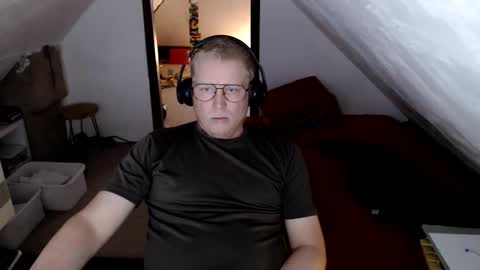 pussylovercb online show from June 2026 11:24:02 AM