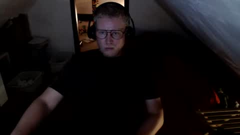 pussylovercb online show from June 2026 08:46:02 PM