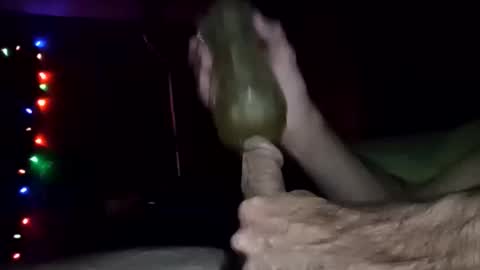 Pussyluver420 online show from October 2025 08:14:01 AM