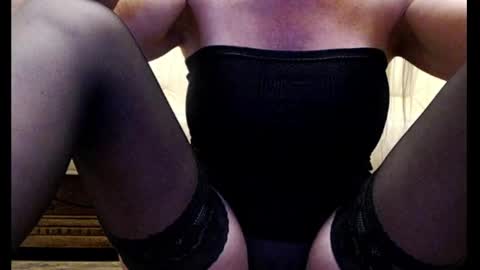 Snapshot of pussymaze chatting on September 2025 04:19:02 PM Vesper online show from September 2025 04:19:02 PM