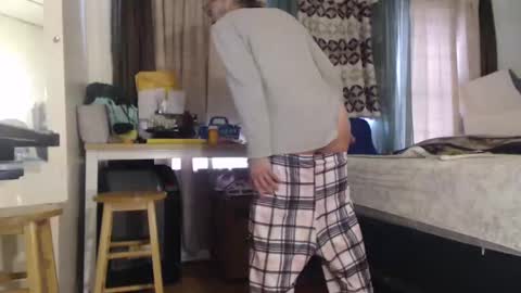 putiputi4u online show from January 2025 06:49:01 PM