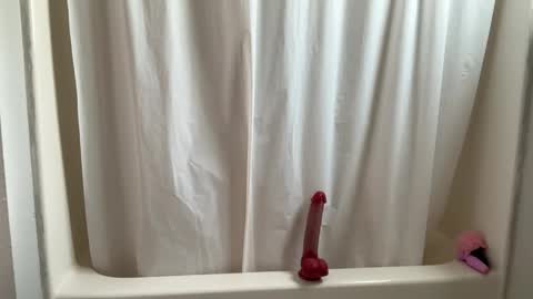 pvnkpixie online show from September 2025 02:00:01 PM