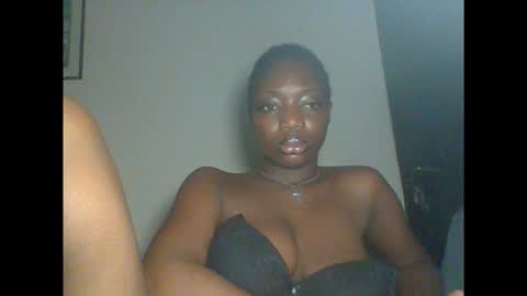 Snapshot of pweedy_ora chatting on March 2026 01:44:02 AM ora online show from March 2026 01:44:02 AM