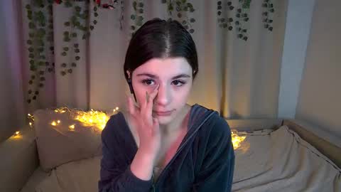 Snapshot of pyro_flerrr chatting on September 2025 06:52:02 PM Ava online show from September 2025 06:52:02 PM