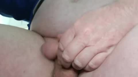 pytongru70 online show from December 2025 12:43:01 PM