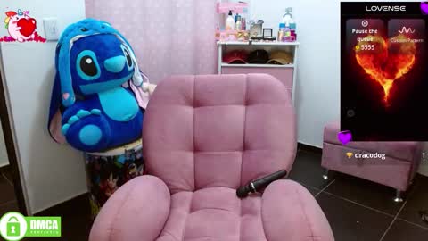 qadesh_boix online show from November 2025 08:08:02 PM