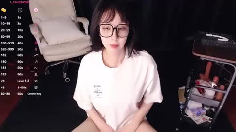 qianqian_ online show from June 2026 04:06:01 PM