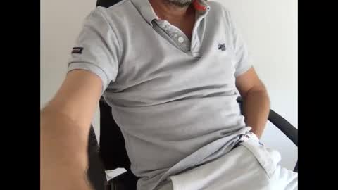 Snapshot of qsx9 chatting on September 2025 09:09:02 AM Quentin online show from September 2025 09:09:02 AM