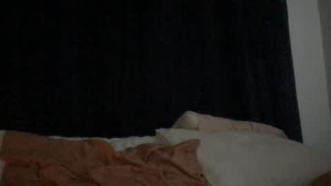 qualls1997 online show from January 2026 02:39:01 AM