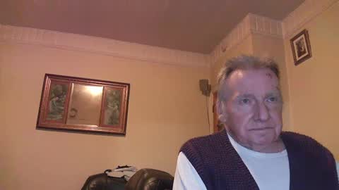 quathead online show from December 2024 08:49:02 PM