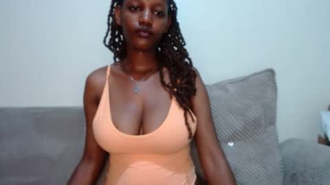 queen74890 online show from September 2025 04:13:02 AM