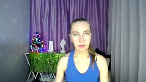 Snapshot of queen_a_n_i chatting on December 2024 05:33:02 PM A N I Ill be here on December 1st online show from December 2024 05:33:02 PM