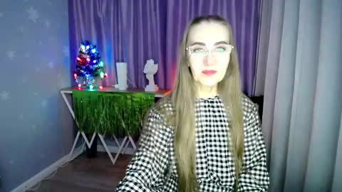 Snapshot of queen_a_n_i chatting on December 2024 02:47:02 PM A N I Ill be here on December 1st online show from December 2024 02:47:02 PM