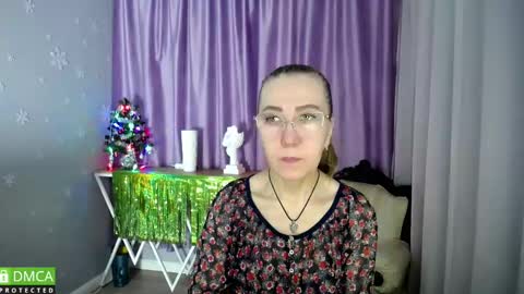 Snapshot of queen_a_n_i chatting on January 2025 09:30:02 AM A N I Ill be here on December 1st online show from January 2025 09:30:02 AM