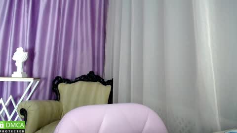 Snapshot of queen_a_n_i chatting on January 2025 11:55:01 AM A N I Ill be here on December 1st online show from January 2025 11:55:01 AM