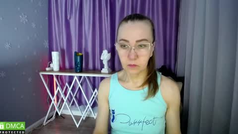 Snapshot of queen_a_n_i chatting on February 2025 10:13:02 AM A N I Ill be here on December 1st online show from February 2025 10:13:02 AM