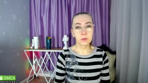 Snapshot of queen_a_n_i chatting on February 2025 02:40:02 AM A N I Ill be here on December 1st online show from February 2025 02:40:02 AM