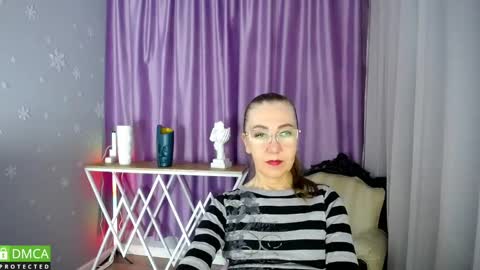 Snapshot of queen_a_n_i chatting on February 2025 05:45:01 AM A N I Ill be here on December 1st online show from February 2025 05:45:01 AM