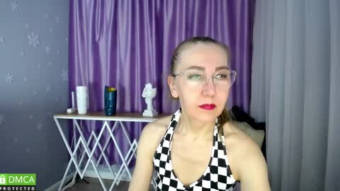 Snapshot of queen_a_n_i chatting on February 2025 08:59:02 AM A N I Ill be here on December 1st online show from February 2025 08:59:02 AM