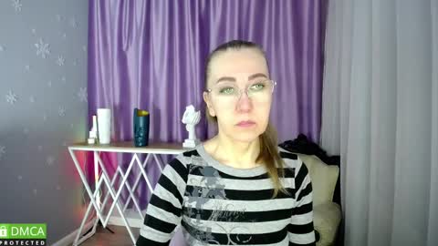 Snapshot of queen_a_n_i chatting on March 2025 08:19:02 AM A N I Ill be here on December 1st online show from March 2025 08:19:02 AM