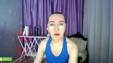 Snapshot of queen_a_n_i chatting on March 2025 11:25:02 AM A N I Ill be here on December 1st online show from March 2025 11:25:02 AM