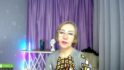 Snapshot of queen_a_n_i chatting on November 2025 11:30:01 AM A N I Ill be here on December 1st online show from November 2025 11:30:01 AM