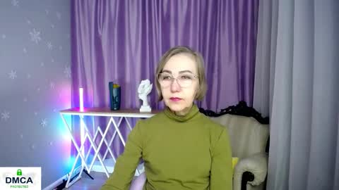 Snapshot of queen_a_n_i chatting on November 2025 10:15:01 AM A N I Ill be here on December 1st online show from November 2025 10:15:01 AM