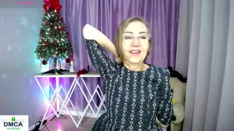 Snapshot of queen_a_n_i chatting on January 2026 11:34:01 AM A N I Ill be here on December 1st online show from January 2026 11:34:01 AM