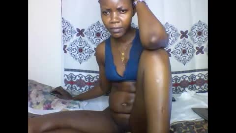 Snapshot of queen_abito chatting on February 2025 04:35:02 AM queen_abito online show from February 2025 04:35:02 AM