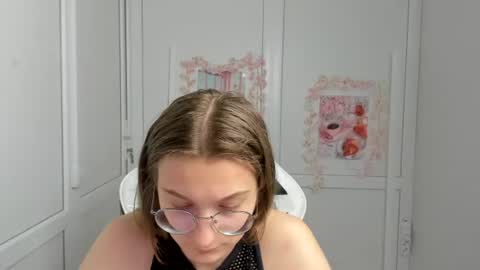 Amelie online show from June 2026 08:05:02 AM