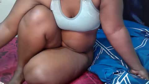 Snapshot of queen_arriana chatting on March 2026 07:53:02 PM queen_arriana online show from March 2026 07:53:02 PM