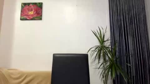 Viktoria online show from January 2025 02:47:02 PM