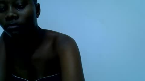 Snapshot of queen_diveer chatting on September 2025 05:09:02 AM queen_diveer online show from September 2025 05:09:02 AM