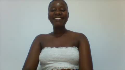 Snapshot of queen_diveer chatting on October 2025 07:46:02 PM queen_diveer online show from October 2025 07:46:02 PM