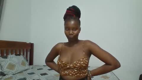 Snapshot of queen_diveer chatting on October 2025 08:51:02 PM queen_diveer online show from October 2025 08:51:02 PM