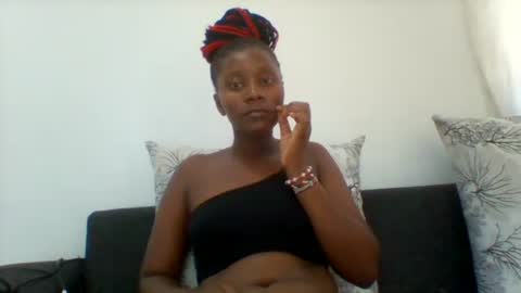 Snapshot of queen_diveer chatting on November 2025 01:56:02 PM queen_diveer online show from November 2025 01:56:02 PM