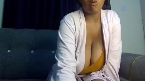 queen_doli online show from March 2026 05:08:01 PM