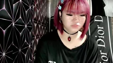 Snapshot of queen_elicktra chatting on May 2026 01:13:02 AM JOY online show from May 2026 01:13:02 AM