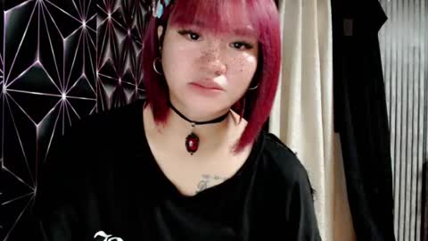 Snapshot of queen_elicktra chatting on July 2026 12:37:02 AM JOY online show from July 2026 12:37:02 AM