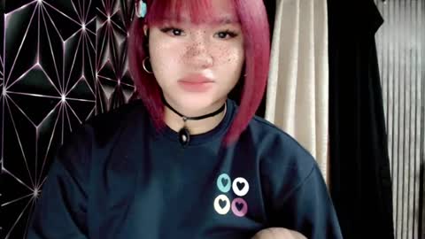 Snapshot of queen_elicktra chatting on July 2026 11:08:02 PM JOY online show from July 2026 11:08:02 PM