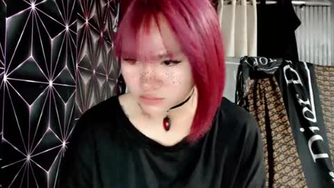 Snapshot of queen_elicktra chatting on July 2026 09:40:01 PM JOY online show from July 2026 09:40:01 PM