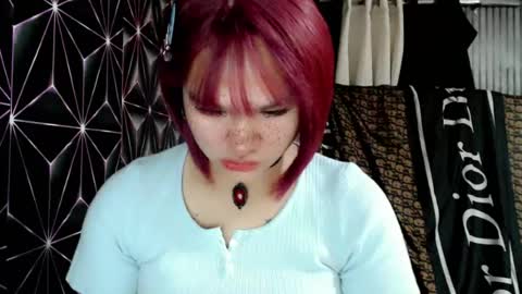 Snapshot of queen_elicktra chatting on July 2026 01:58:33 AM JOY online show from July 2026 01:58:33 AM