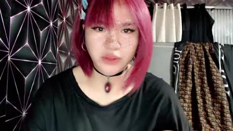 Snapshot of queen_elicktra chatting on July 2026 11:26:02 PM JOY online show from July 2026 11:26:02 PM