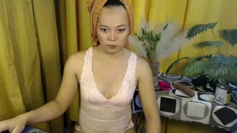 queen_ennah online show from July 2026 06:51:01 AM