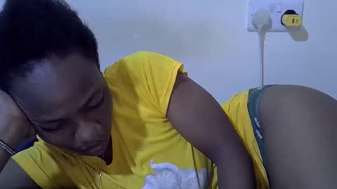 queen_fantacy online show from March 2026 02:37:01 AM