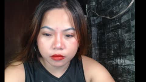 Snapshot of queen_fucker23 chatting on December 2025 08:02:01 PM Angel online show from December 2025 08:02:01 PM