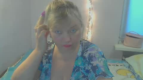 Snapshot of queen_jane8 chatting on February 2025 12:29:01 PM queen_jane8 online show from February 2025 12:29:01 PM