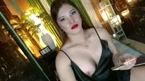 Snapshot of queen_kendalx19 chatting on April 2026 09:56:02 AM Kendal online here from 6am-3pm philippine time online show from April 2026 09:56:02 AM